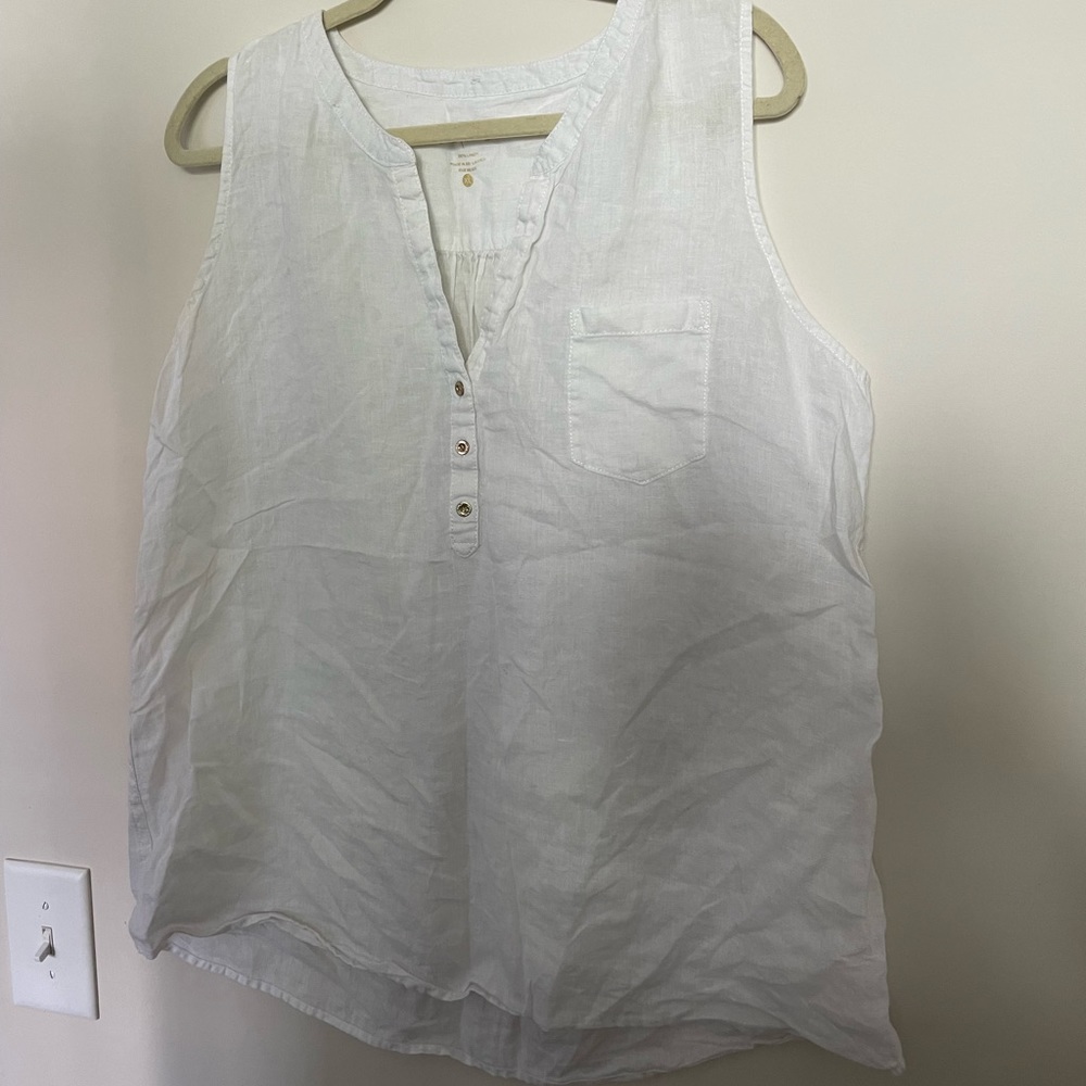 Lilly tank